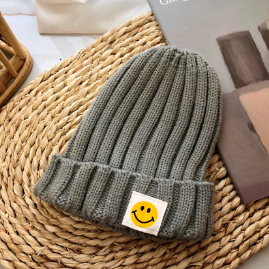 Baba Kleuter Ribbed Knit Smile Face Beanie